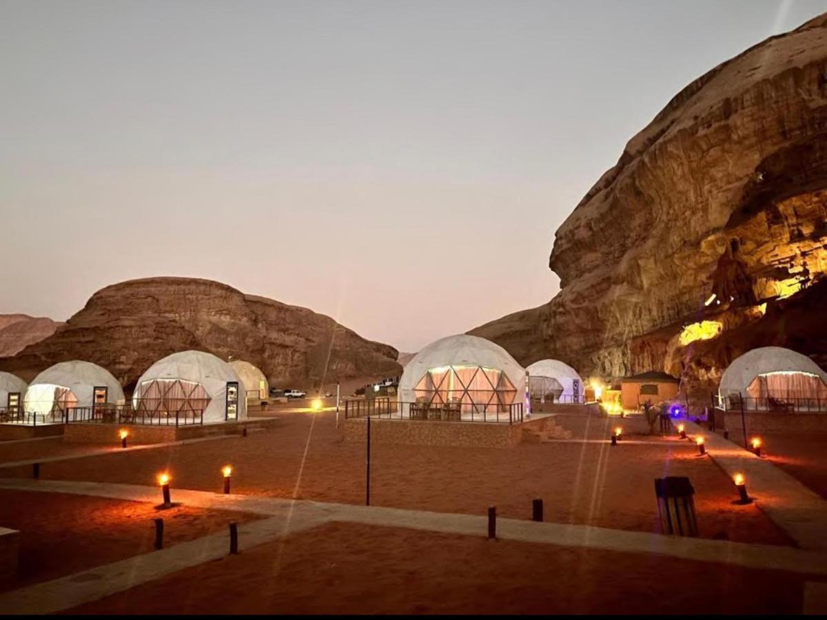 Hotel Orbit Camp à Wadi Rum Extérieur photo