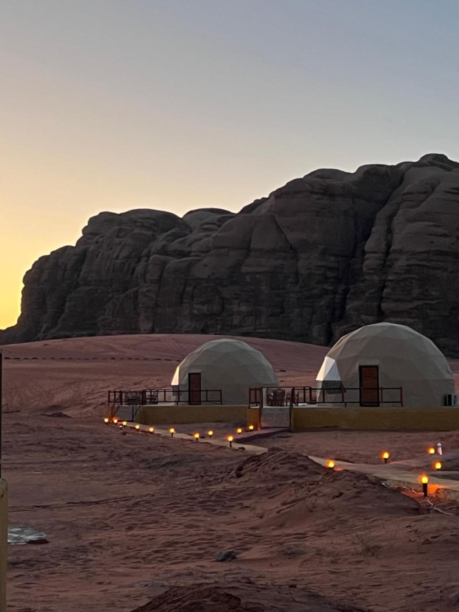 Hotel Orbit Camp à Wadi Rum Extérieur photo