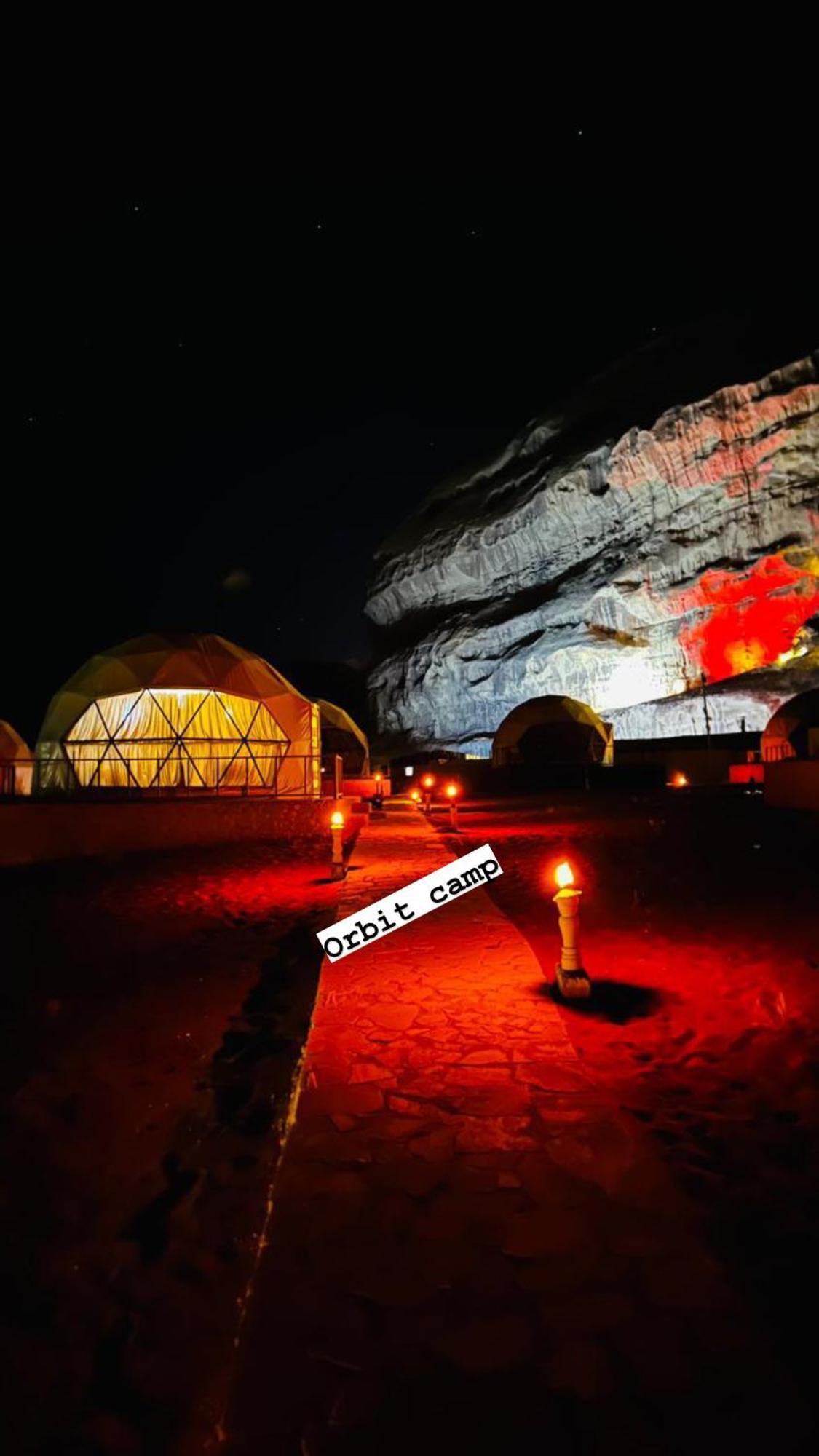 Hotel Orbit Camp à Wadi Rum Extérieur photo